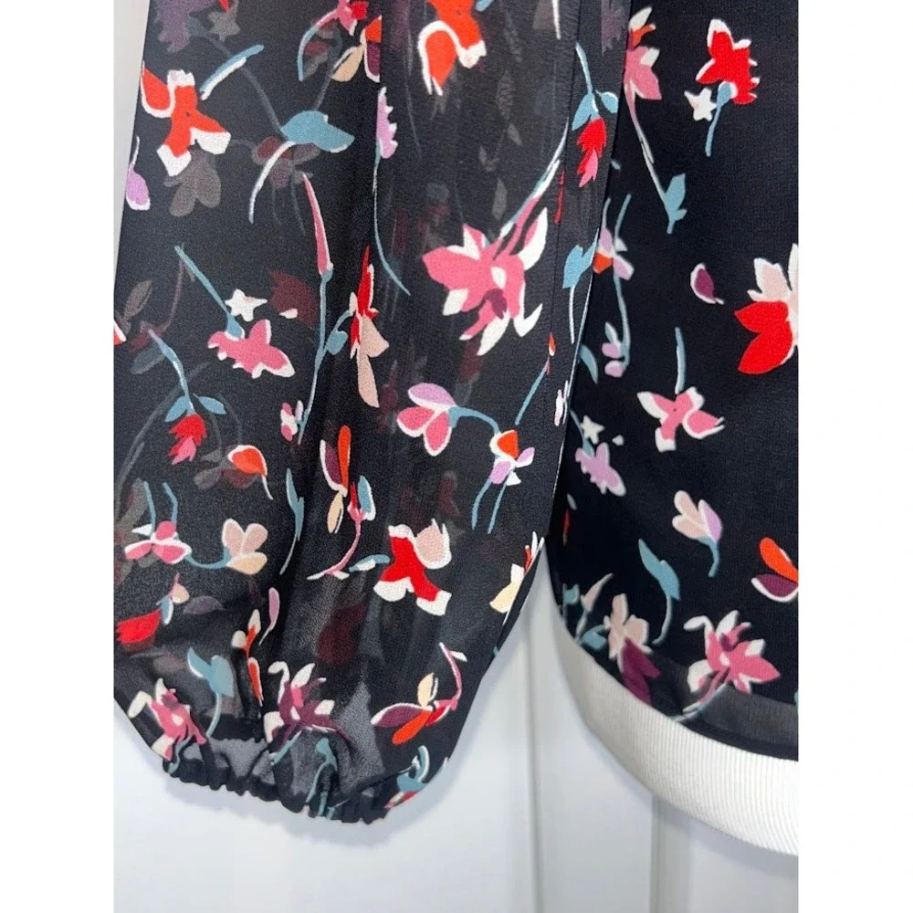 Madewell floral neck